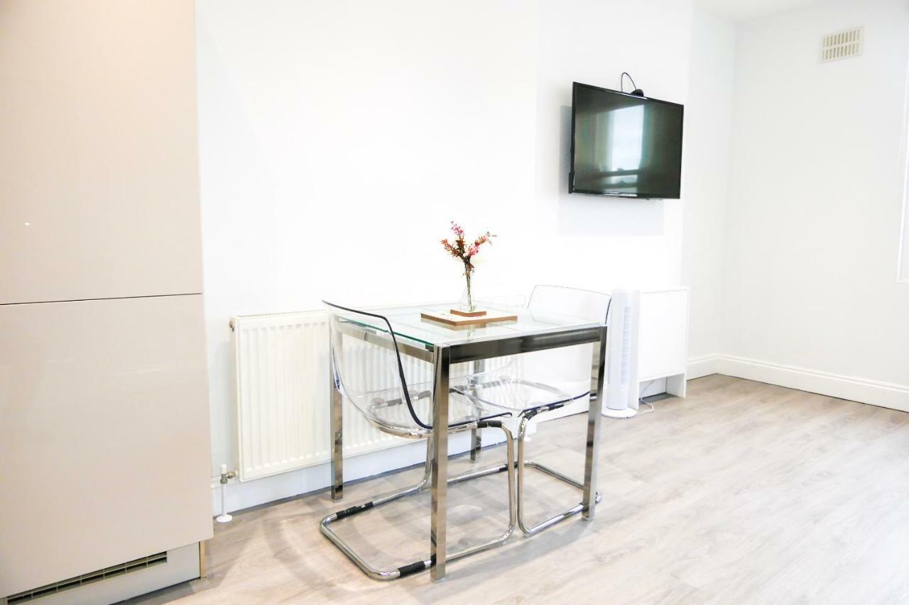 Bright & Modern 2-Bed Notting Hill Apartment Londýn Exteriér fotografie