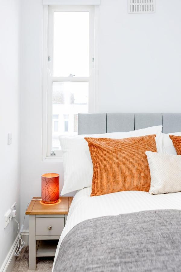 Bright & Modern 2-Bed Notting Hill Apartment Londýn Exteriér fotografie